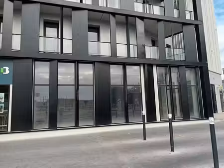 location commerce le havre 76600 171m²