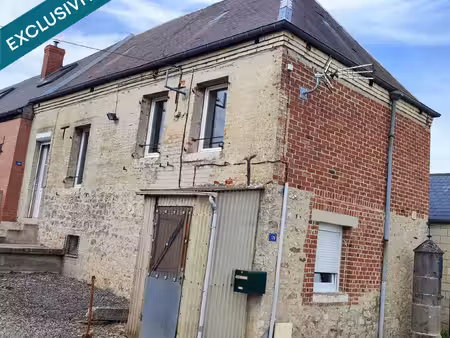 maison semi-mitoyenne de 48 m² sur 239 m2 de terrain.