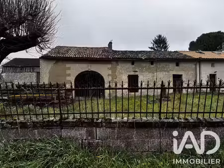 vente maison 2 pièces 100 m² pommiers-moulons (17130)