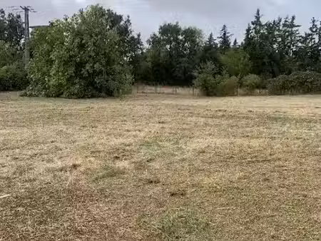 vente terrain 3170 m² à méreau (18120)  45 000 €