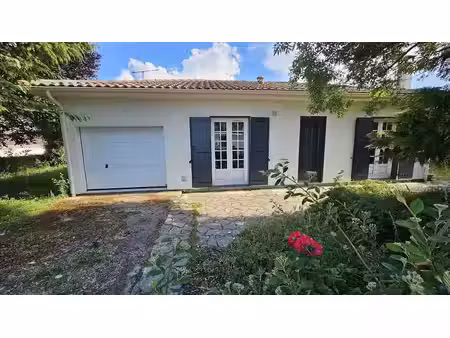 location maison 3 pièces 65 m² à royan (17200)  875 €