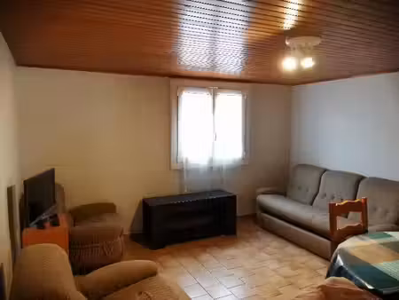 location maison 2 pièces à villenave-d'ornon (33140)  730 €