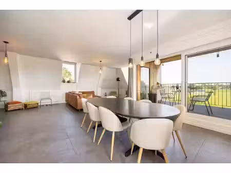 appartement te koop in zandhoven met 3 slaapkamers