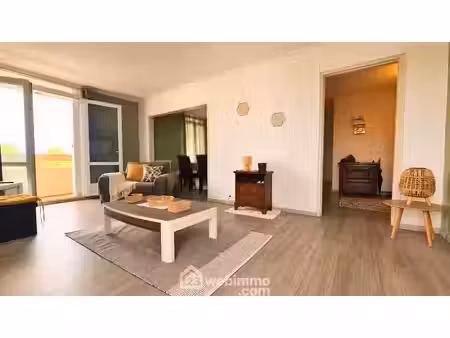 vente appartement 3 pièces 83 m² à pau (64000)  157 500 €