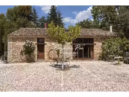 maison de charme à villars