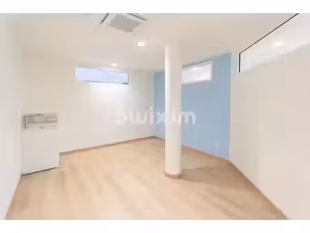 location locaux professionnels 1 pièce 15 m² à sallenôves (74270)  450 €