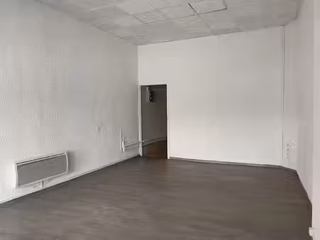 location locaux professionnels 2 pièces à romans-sur-isere (26100)  448 €