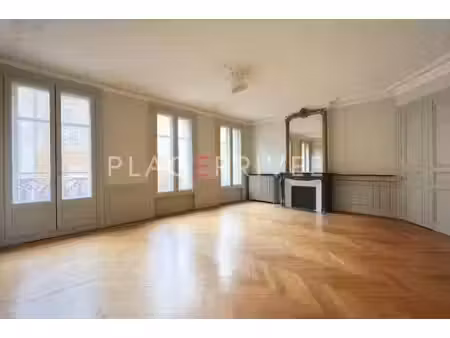 location locaux professionnels 4 pièces 128 m² à nancy (54000)  2 055 €