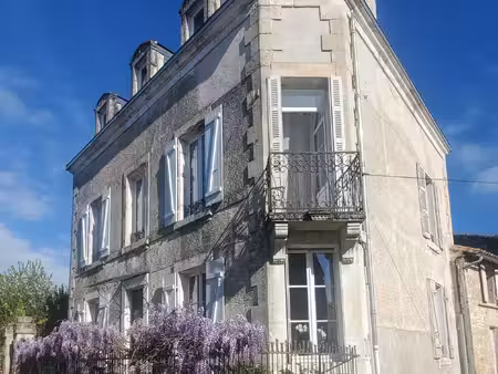 maison à celles sur belle (79370)