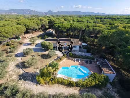 maison roquebrune sur argens 11 pièce(s) 120.47 m2