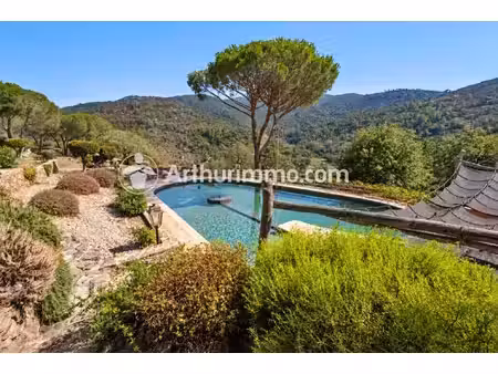 propriété d'exception à la garde-freinet