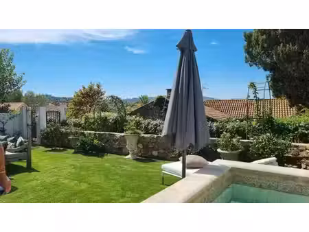 appartement de 3 chambres de luxe en vente à saint-tropez  provence-alpes-côte d'azur