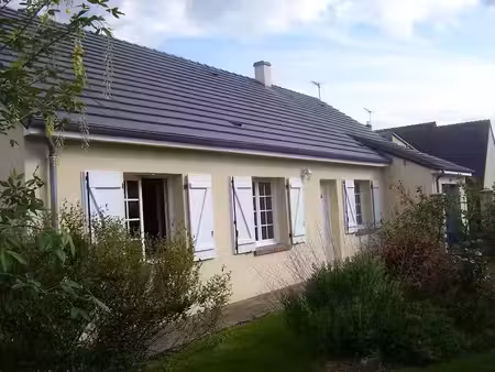 location maison 5 pièces 96.93 m² à authon-du-perche (28330)  760 €