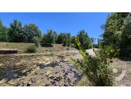 étang de pêche - 4 575 m2 mareuil-sur-aÿ