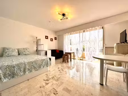 location appartement 1 pièce 26 m² à roquebrune-cap-martin (06190)