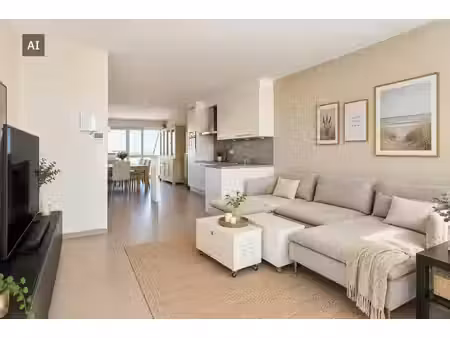 lichtrijk appartement te koop met twee slaapkamers.