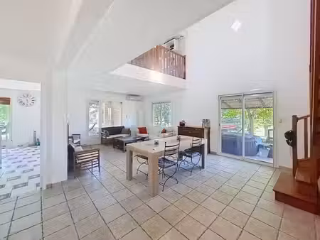 vente maison 5 pièces 170 m² à bessens (82170)  339 000 €