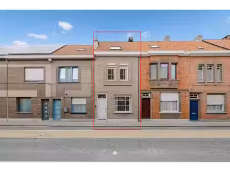 huis te koop in sint-niklaas met 4 slaapkamers