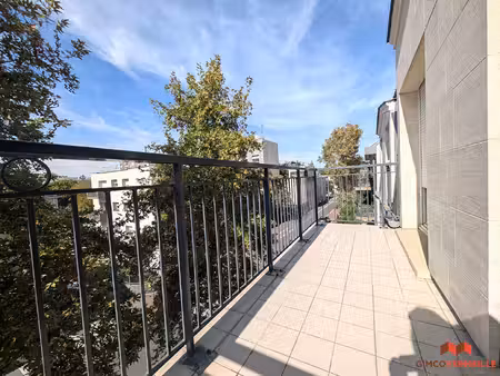 location appartement 2 pièces 42m²