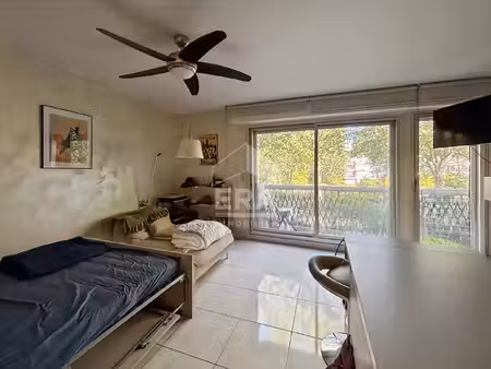 location appartement 1 pièce 29m²