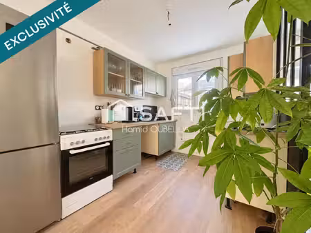 maison rénovée – 3 chambres – jardin  garage et cave