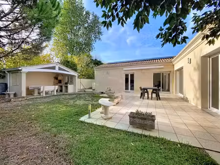 vente maison 5 pièces 156 m² pessac (33600)