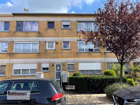 appartement te huur in hoevenen met 2 slaapkamers
