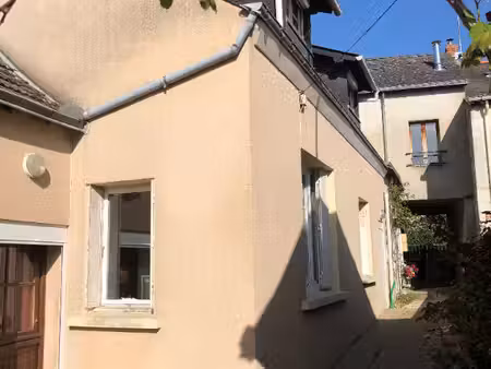 location maison de ville 3 pièces  72.98m²  châteauneuf