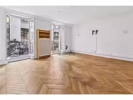 location bureaux paris 75008 186m²
