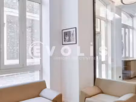 location bureaux paris 75008 70m²