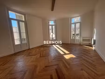 vente bureaux toulon 83000 162m²