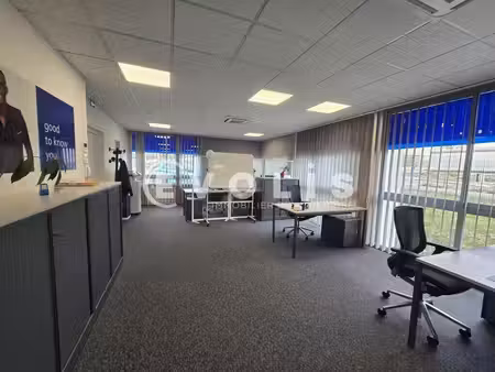 location bureaux palaiseau 91120 164m²