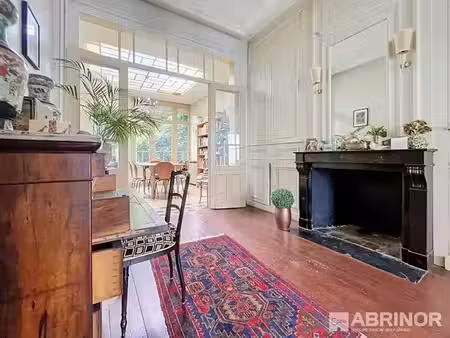 vente maison 8 pièces 180 m² à lille (59000)  596 000 €