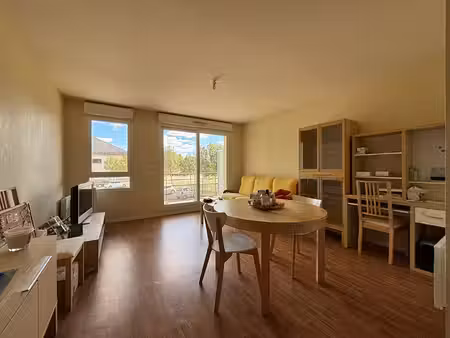 appartement chinon 3 pièce(s) 65 m2