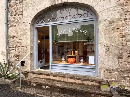 location commerce 4 pièces 46 m² à saint-léonard-de-noblat (87400)