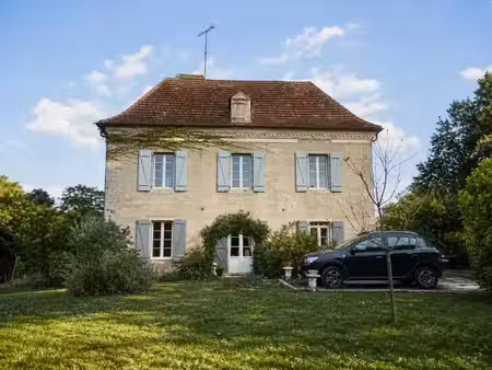 vente maison 7 pièces 205 m² orthez (64300)
