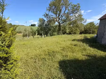 terrain à bâtir de 700 m² à menerville (78)