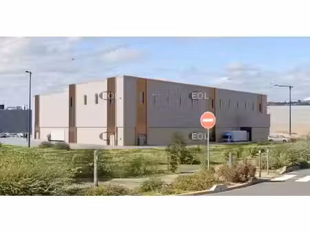 location local d’activités saint-mard 77230 2969m²