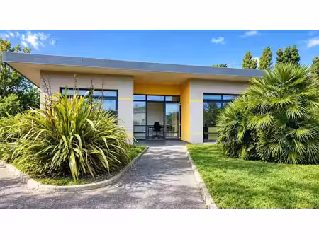 vente locaux professionnels 5 pièces 72 m² à merlevenez (56700)  227 000 €