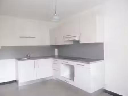 location appartement t1 à angers centre (49000) : à louer t1 / 40m² angers centre