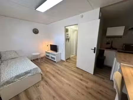 location appartement t1 meublé à cherbourg-en-cotentin (50100) : à louer t1 meublé / 19m² 