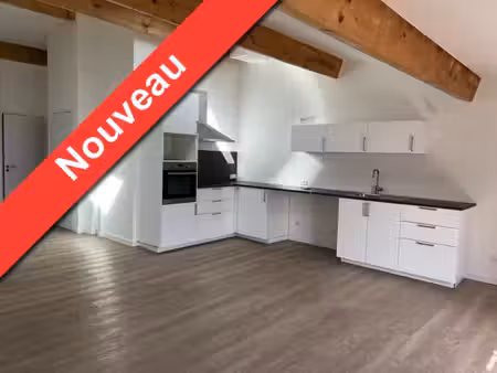 location appartement 4 pièces 79m² brignoles 83170