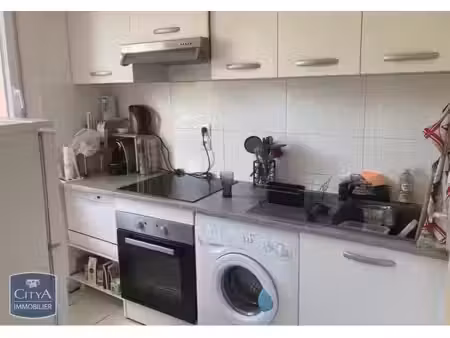 location appartement 2 pièces 48m² salon de provence 13300