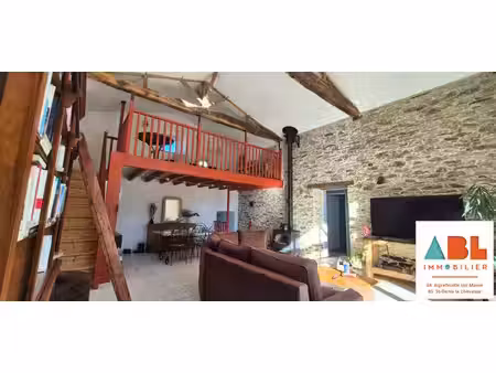 longère rénovée 107 5 m² 2/3 chambres terrain 611 m²