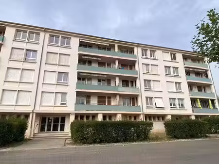 vente appartement 3 pièces 57m2 château-arnoux-saint-auban 04600 - 76000 € - surface privé
