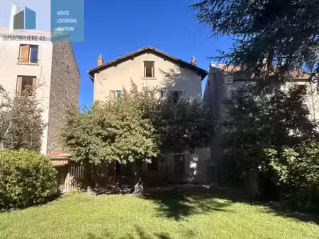 vente immeuble 280 m² le puy-en-velay (43000)