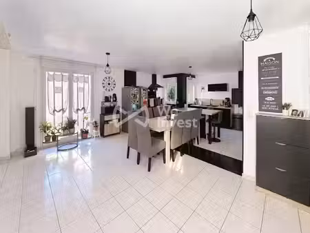 vente maison 5 pièces 120 m² à glaire (08200)  219 000 €
