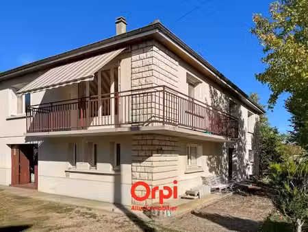 vente maison 5 pièces 117 m² à montluçon (03100)  141 000 €