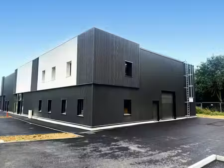 vente local d’activités cormelles le royal 14123 247m² à 1116m²