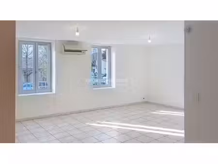 appartement 3 pièce(s) sur bollene